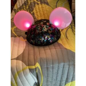 Disney Parks “Glow with the Show" Mickey Mouse Light up Ear Hat